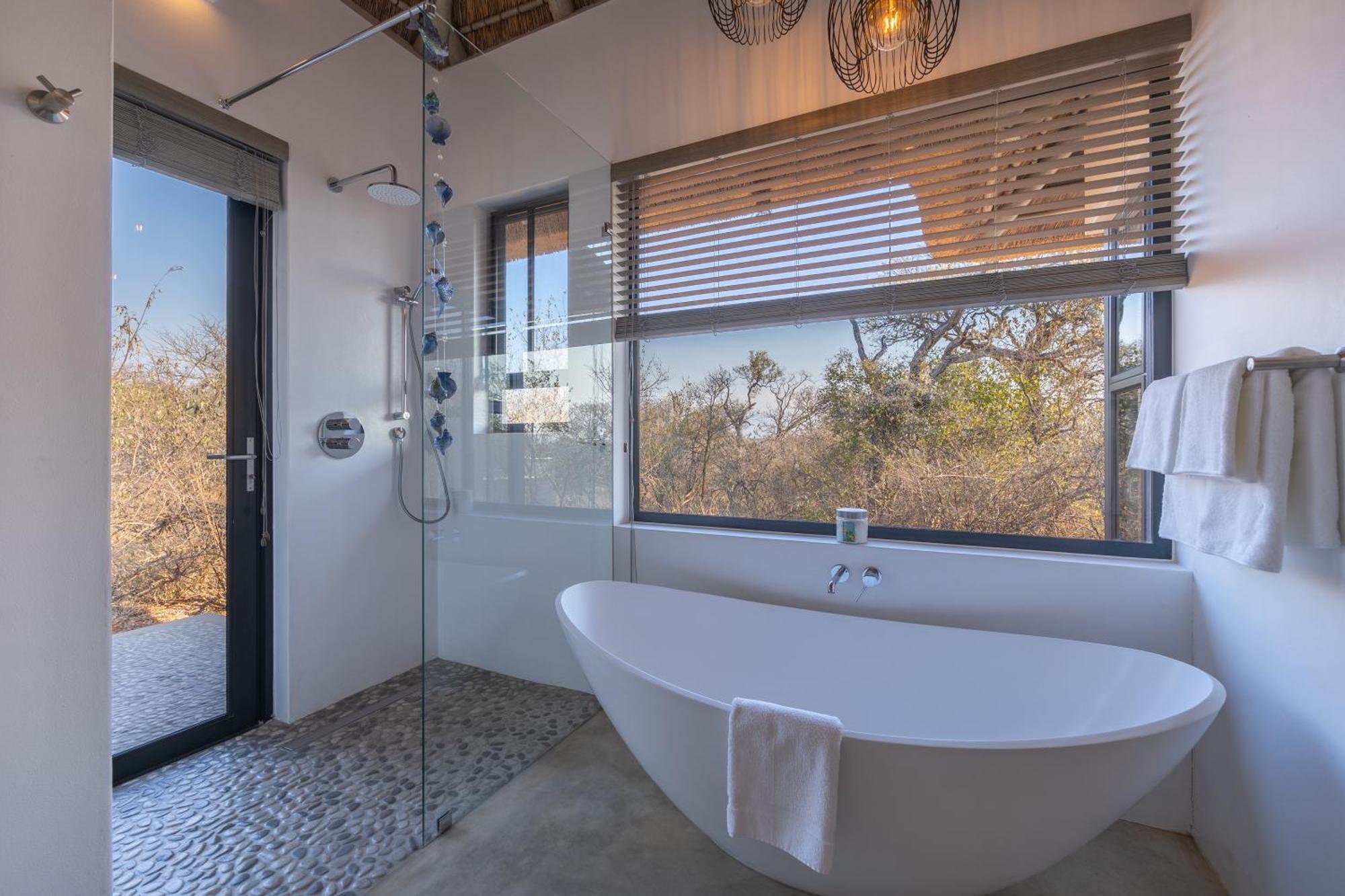 Villa Lanterfant - Luxury Stay In Nature - Solar Powered Hoedspruit Buitenkant foto