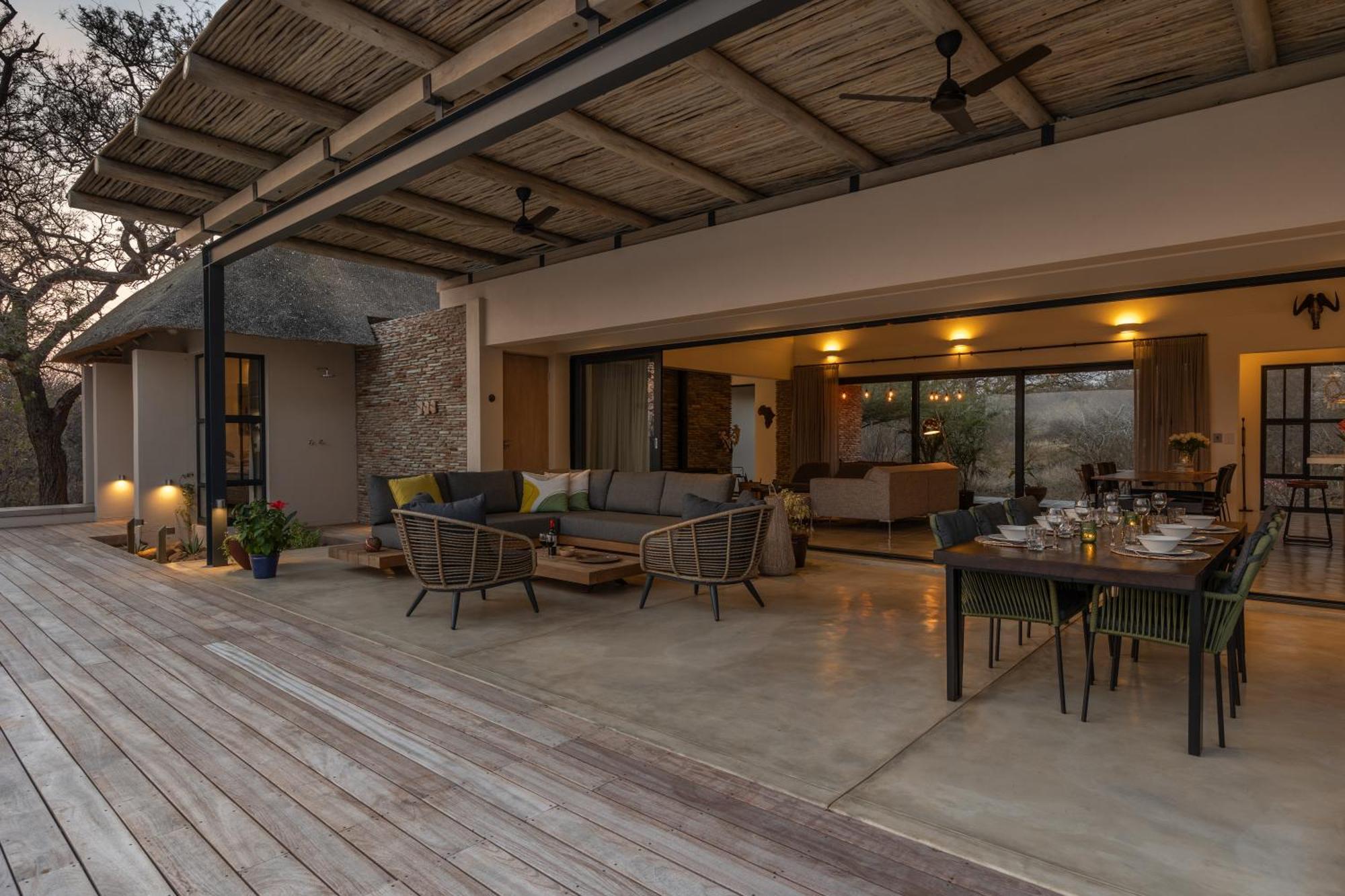 Villa Lanterfant - Luxury Stay In Nature - Solar Powered Hoedspruit Buitenkant foto