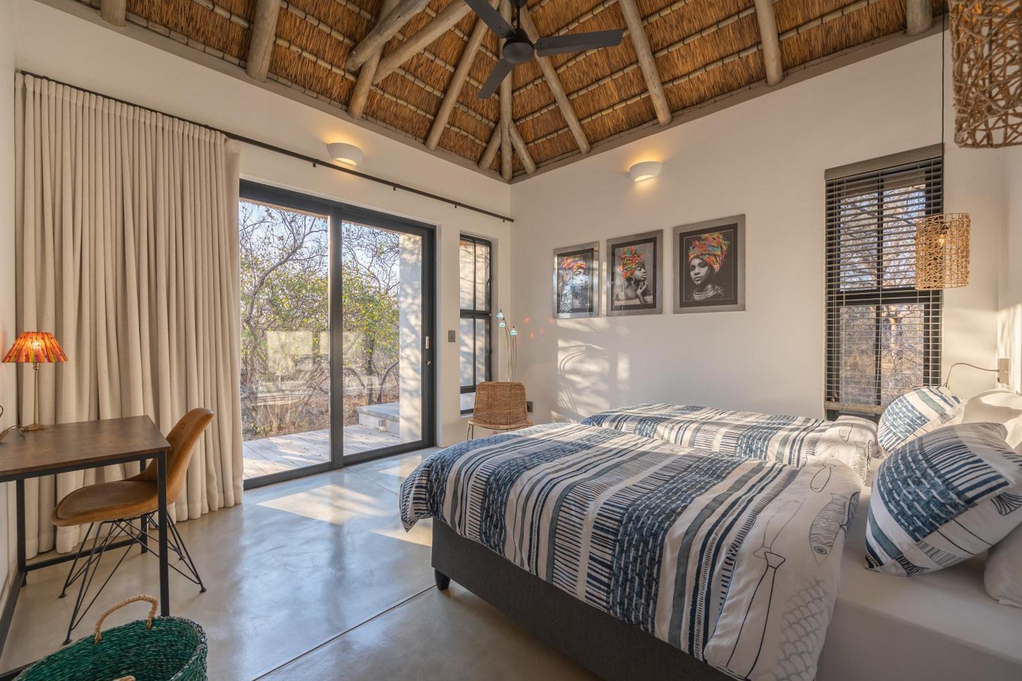Villa Lanterfant - Luxury Stay In Nature - Solar Powered Hoedspruit Buitenkant foto